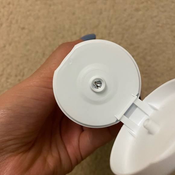 Cream - Picture 2 of 3